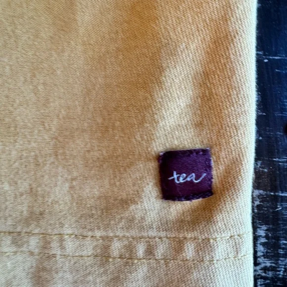 Tea Collection Mustard 'Little Citizen' Tee - Picture 5 of 9